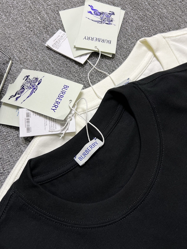 ブランドTシャツ細部ディテール